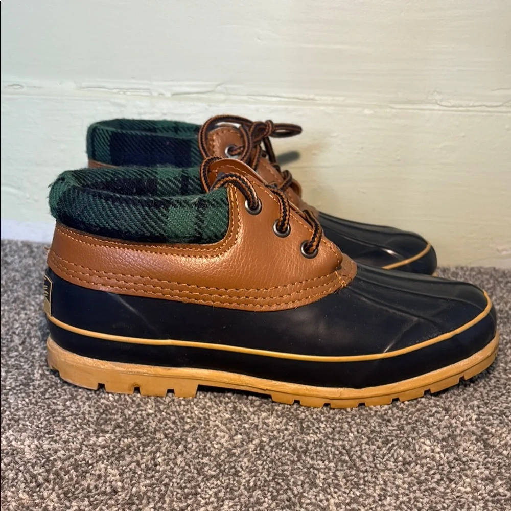 ITASCA Brown and Black Rain & Snow Boots with Lace-Up Design men’s size 7